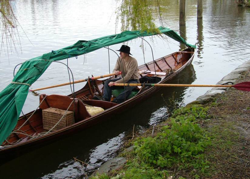 Thames Camping Skiff Hire